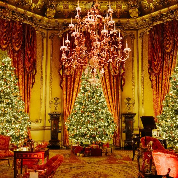 How to create a successful Christmas press event